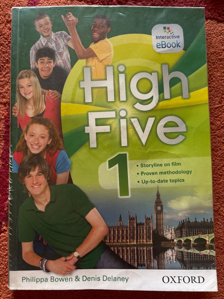 High Five 1 - foto 1