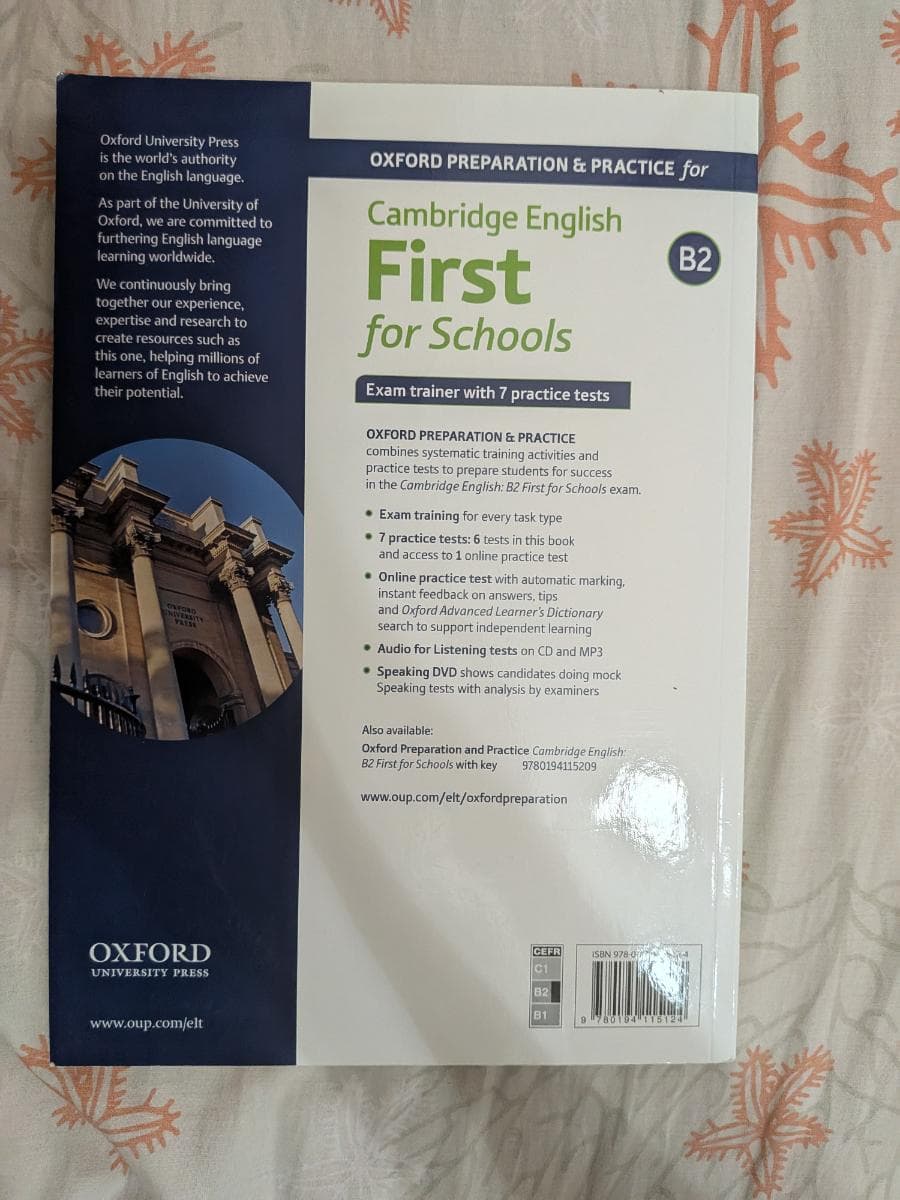 CAMBRIDGE ENGLISH FIRST FOR SCHOOLS EXAM TRAINER - foto 2