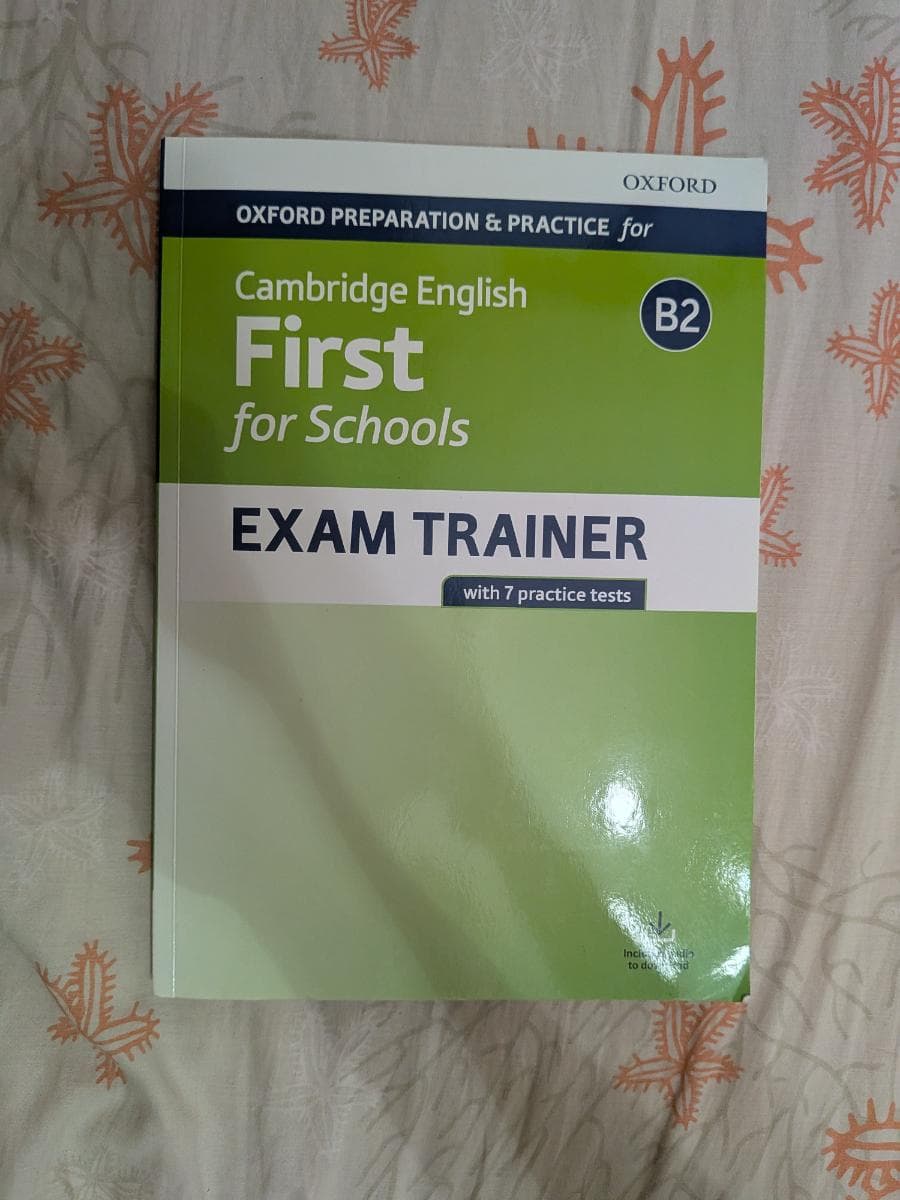CAMBRIDGE ENGLISH FIRST FOR SCHOOLS EXAM TRAINER - foto 1