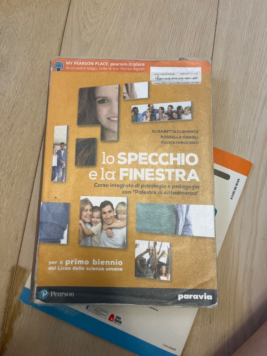 LO SPECCHIO E LA FINESTRA - foto 1