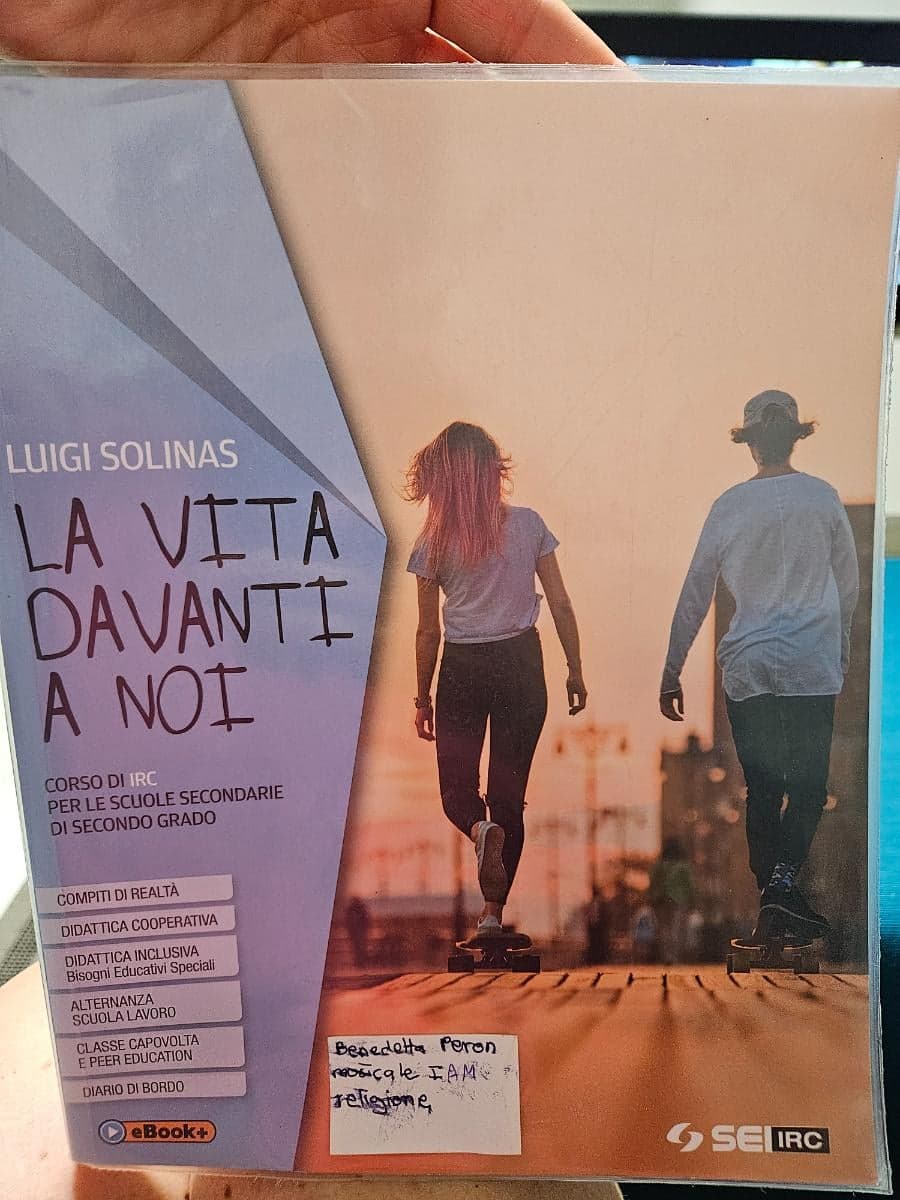 VITA DAVANTI A NOI (LA) - foto 1