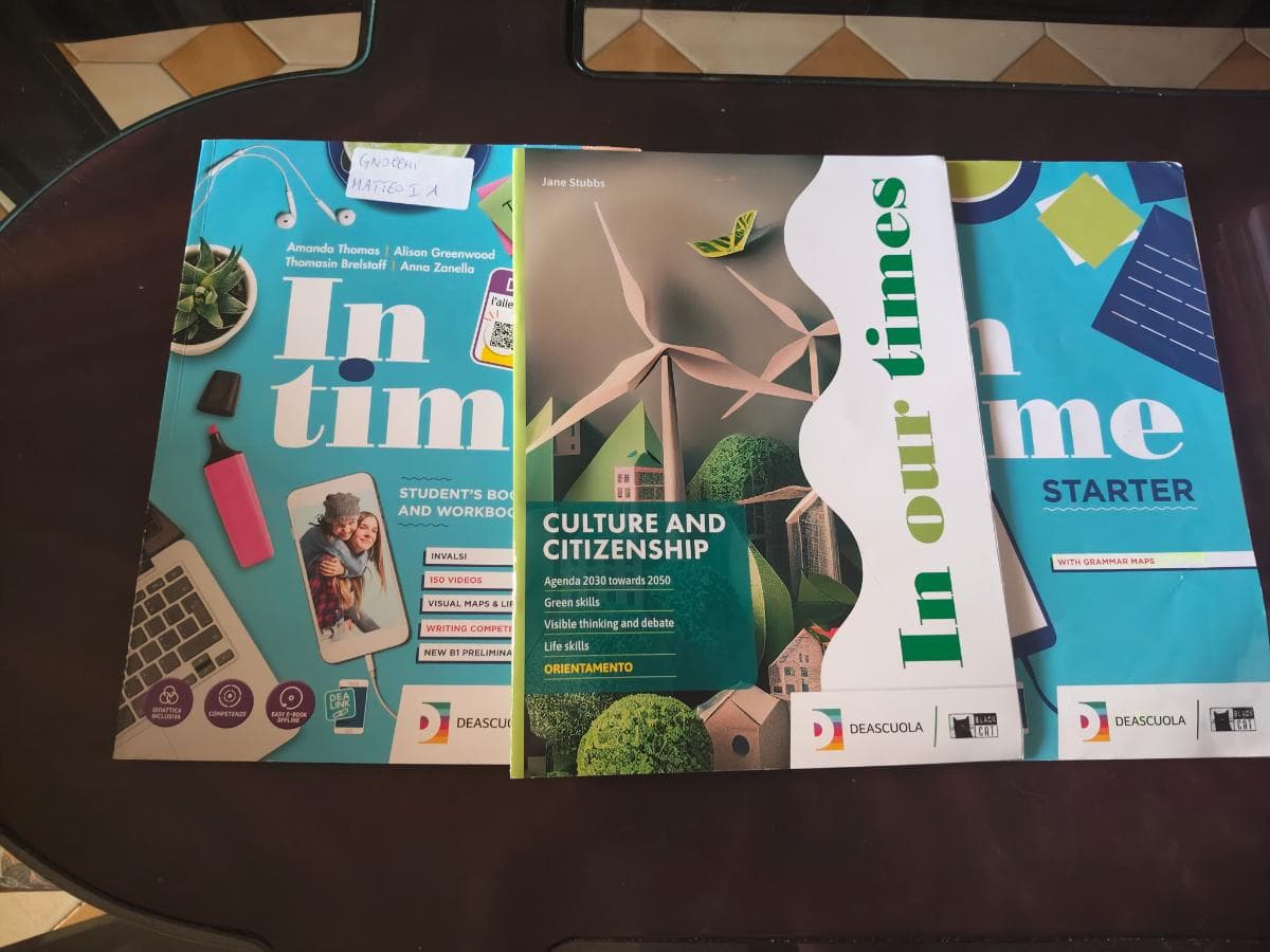 IN TIME-STARTER+TAVOLA DEI VERBI+STUDENT'S BOOK & WORKBOOK1+FASC.IN OUR TIMES - foto 1