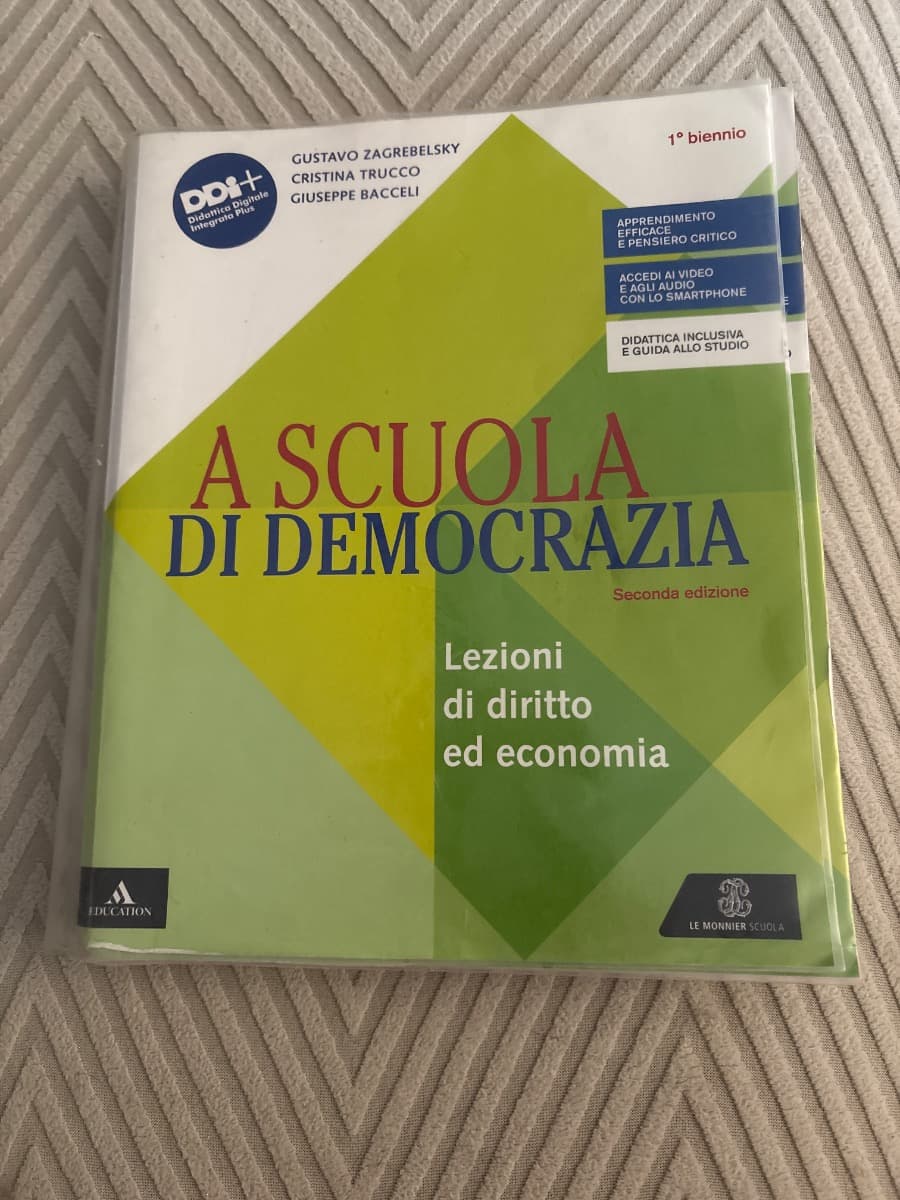 A SCUOLA DI DEMOCRAZIA - foto 1