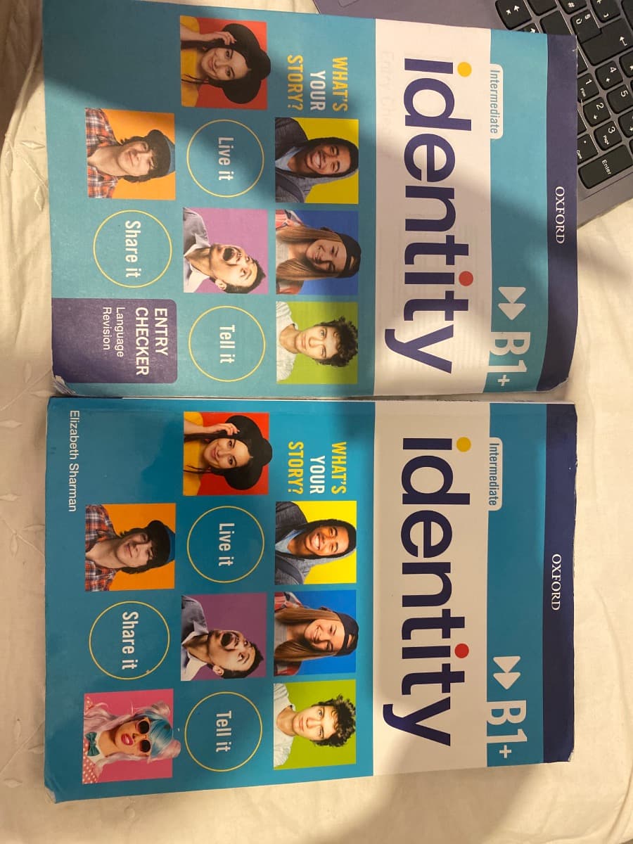 identity B1+ - foto 1