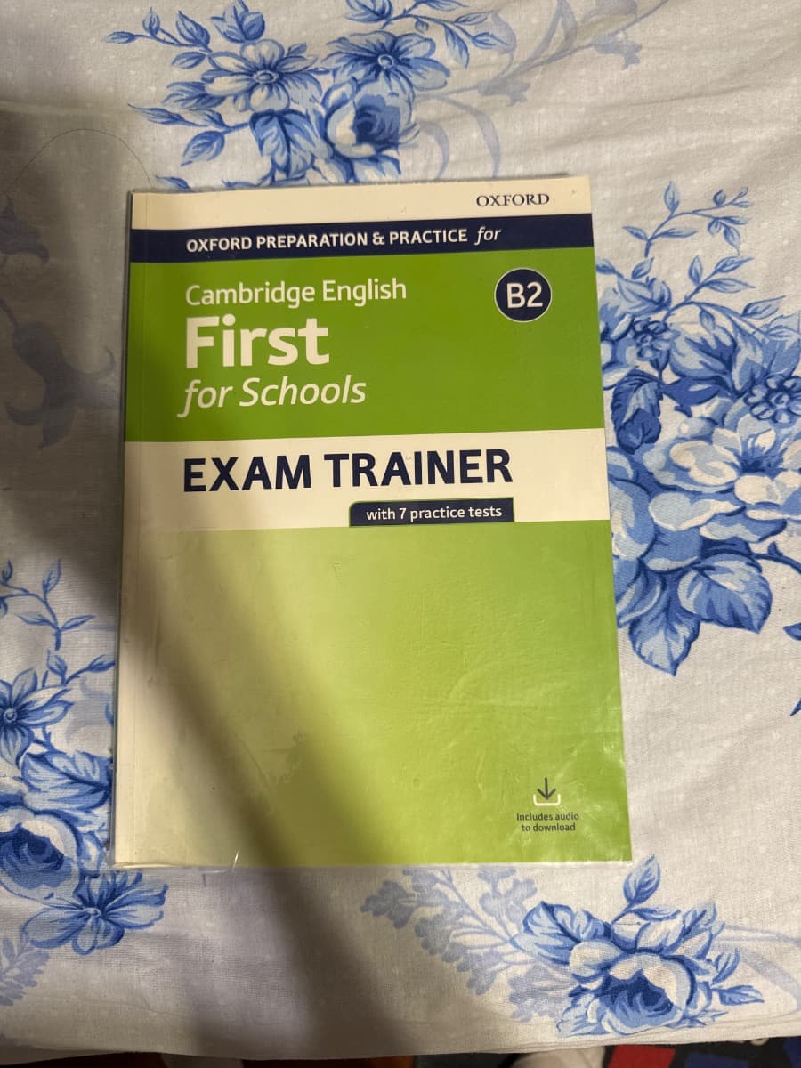 CAMBRIDGE ENGLISH FIRST FOR SCHOOLS EXAM TRAINER - foto 1